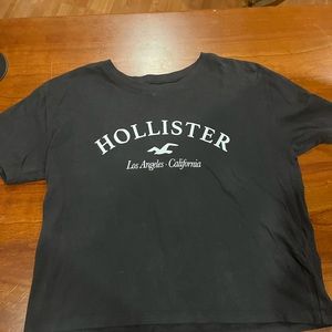 Hollister loose fitting shorter T-shirt